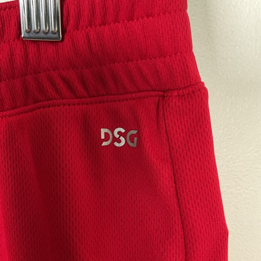 DSG Women's Performance Mid-Rise 5" Inseam Shorts Size Large NWT - Picture 2 of 10